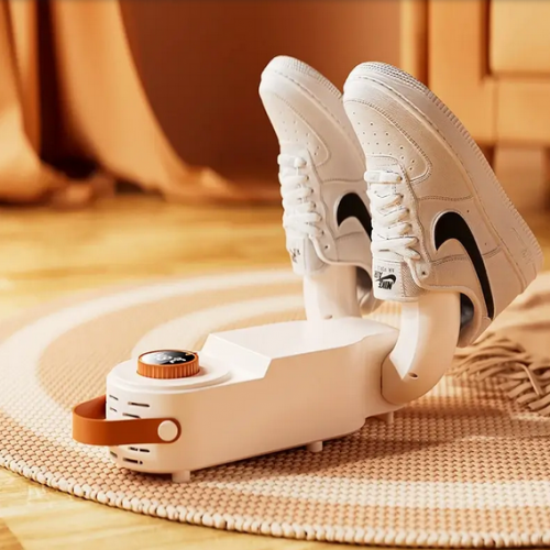 Secador de zapatos eléctrico portátil.